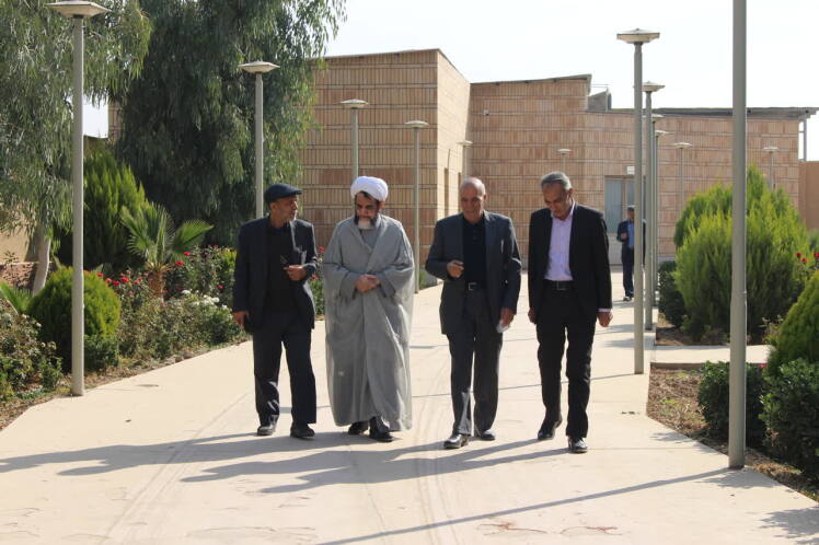 افتخار میزبانی از آیت الله اشرفی اصفهانی به همراه هیات همراه در دهکده سالمندان فرزانگان 