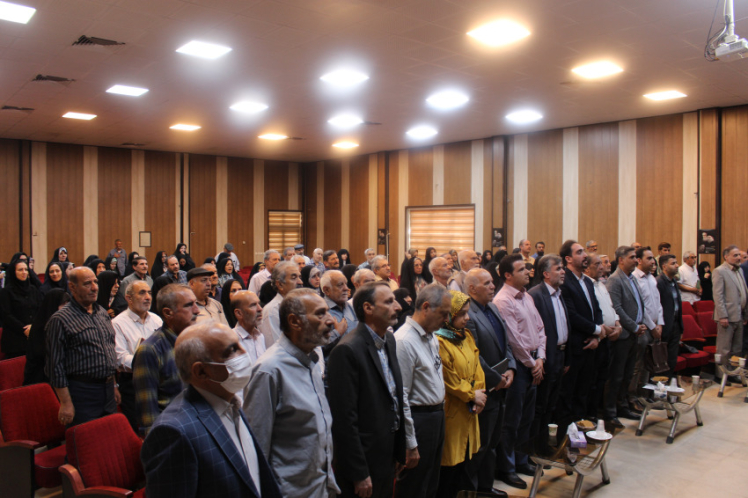 گردهمایی علمی روز جهانی سالمند -آموزش ورود به سالمندی موفق توسط اعضاء کمیته علمی دهکده سلامت فرزانگان - چهارشنبه ۹ مهرماه ۱۴۰۴ سالن اجتماعات فرمانداری